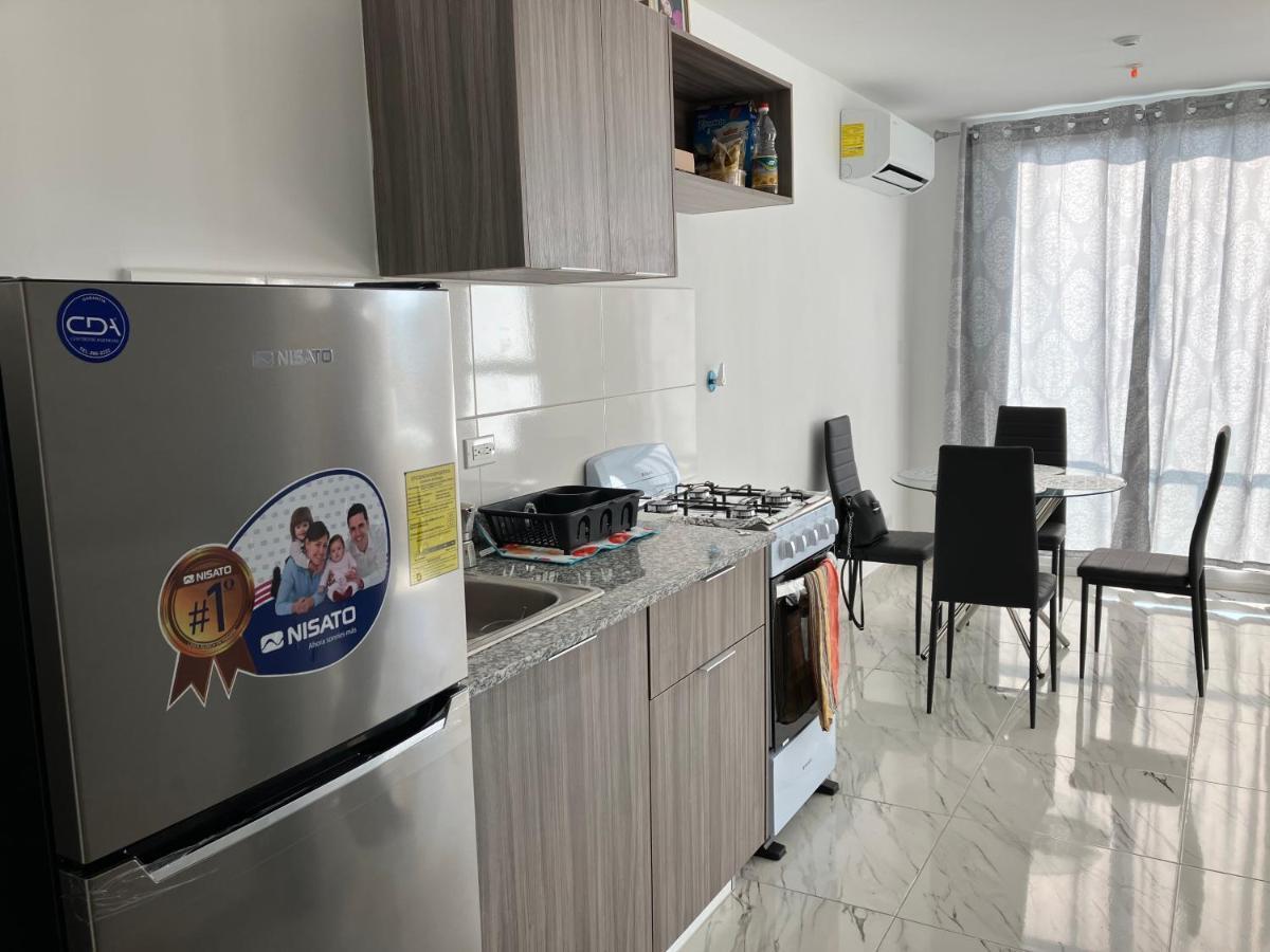 Lovely Flat With Pool In Center *