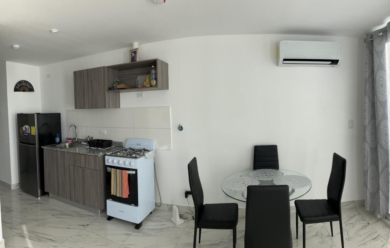 Lovely Flat With Pool In Center *