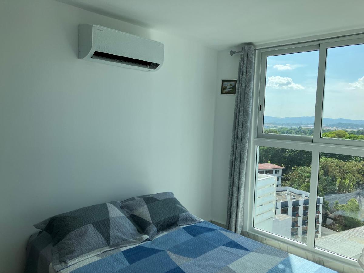 Apartment Lovely Flat With Pool In Center *